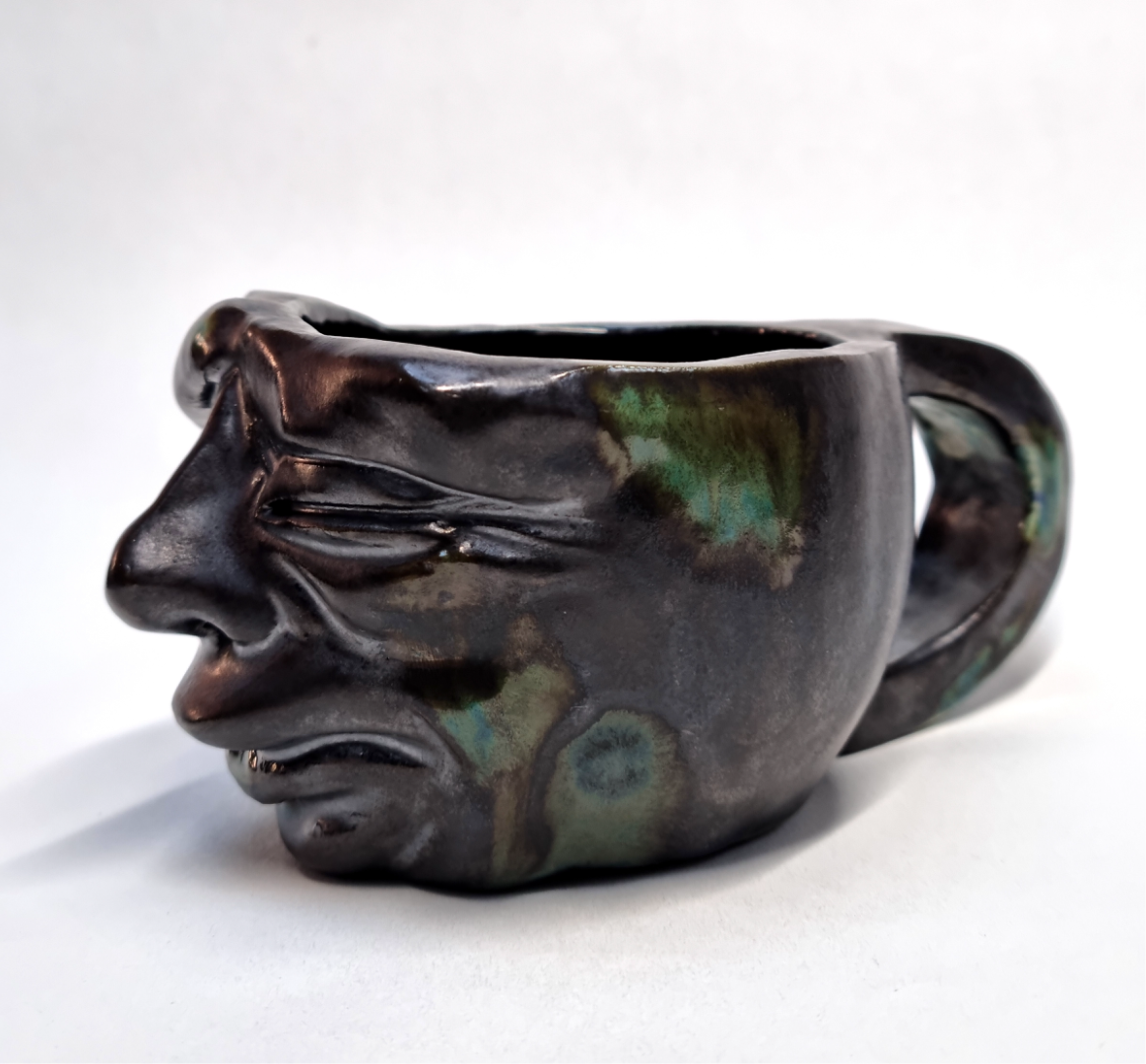 Mud Face Teacup 1