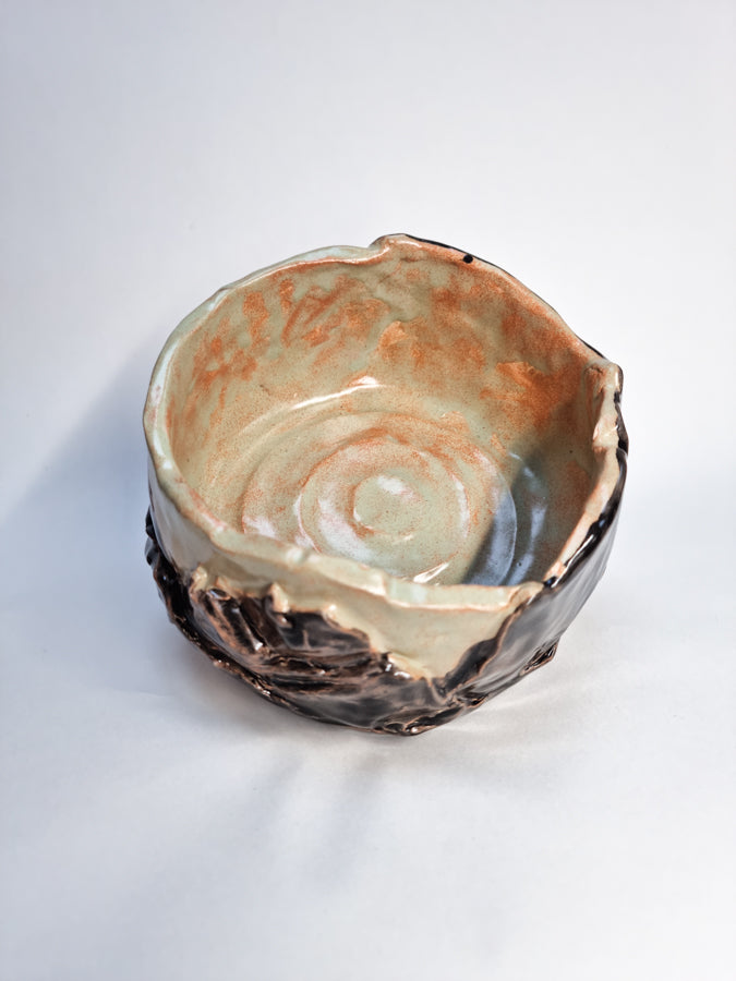 Hand Pinched Welsh Mountain Bowl
